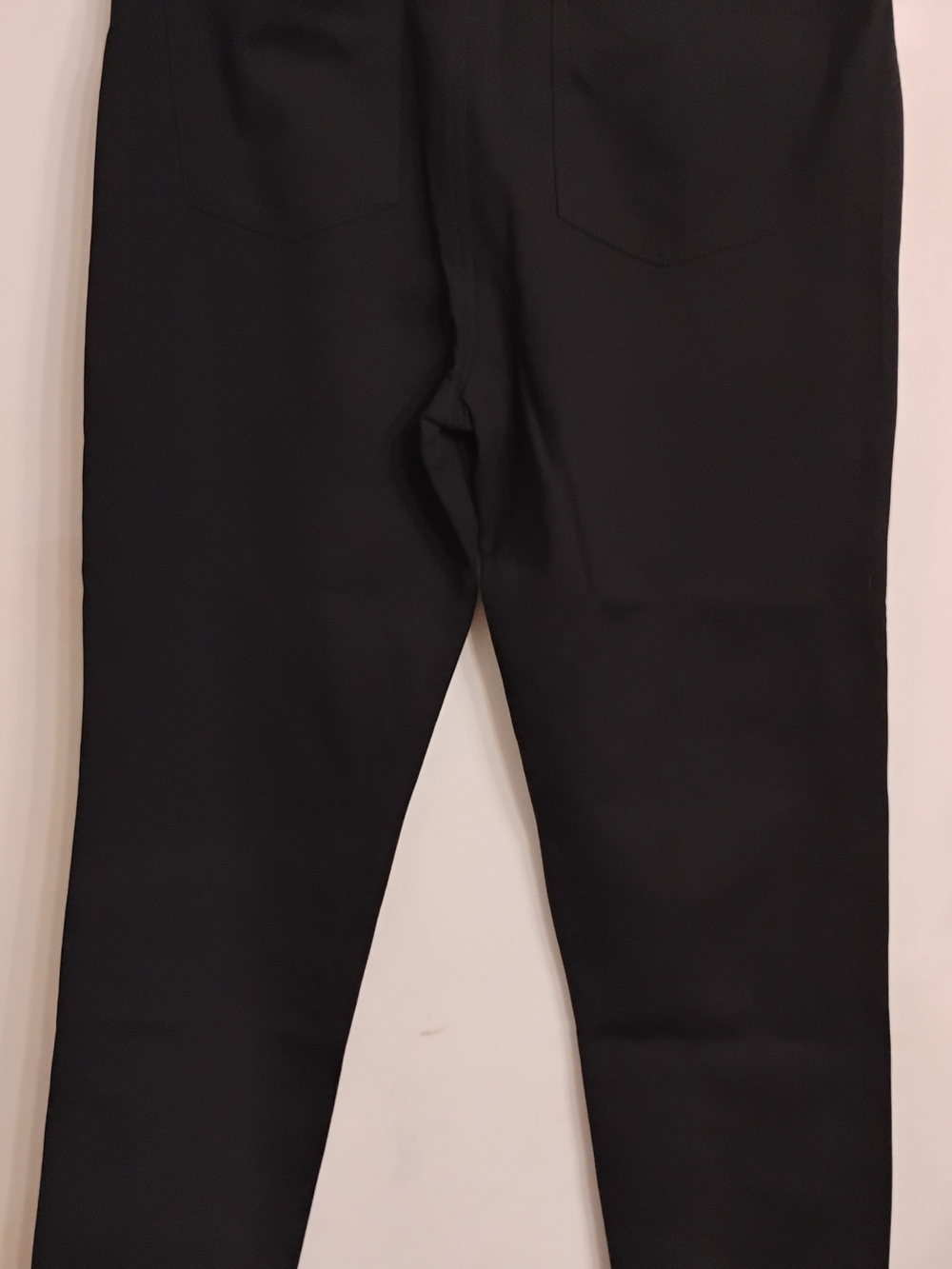 Gloria Vanderbilt Black Skinny Pants with Purple Label